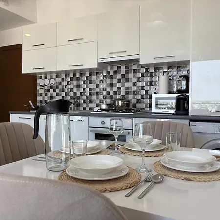 Your Nest Famagusta Apartment